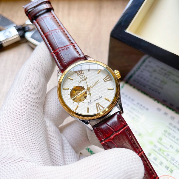 ブランド時計角部分ディテール